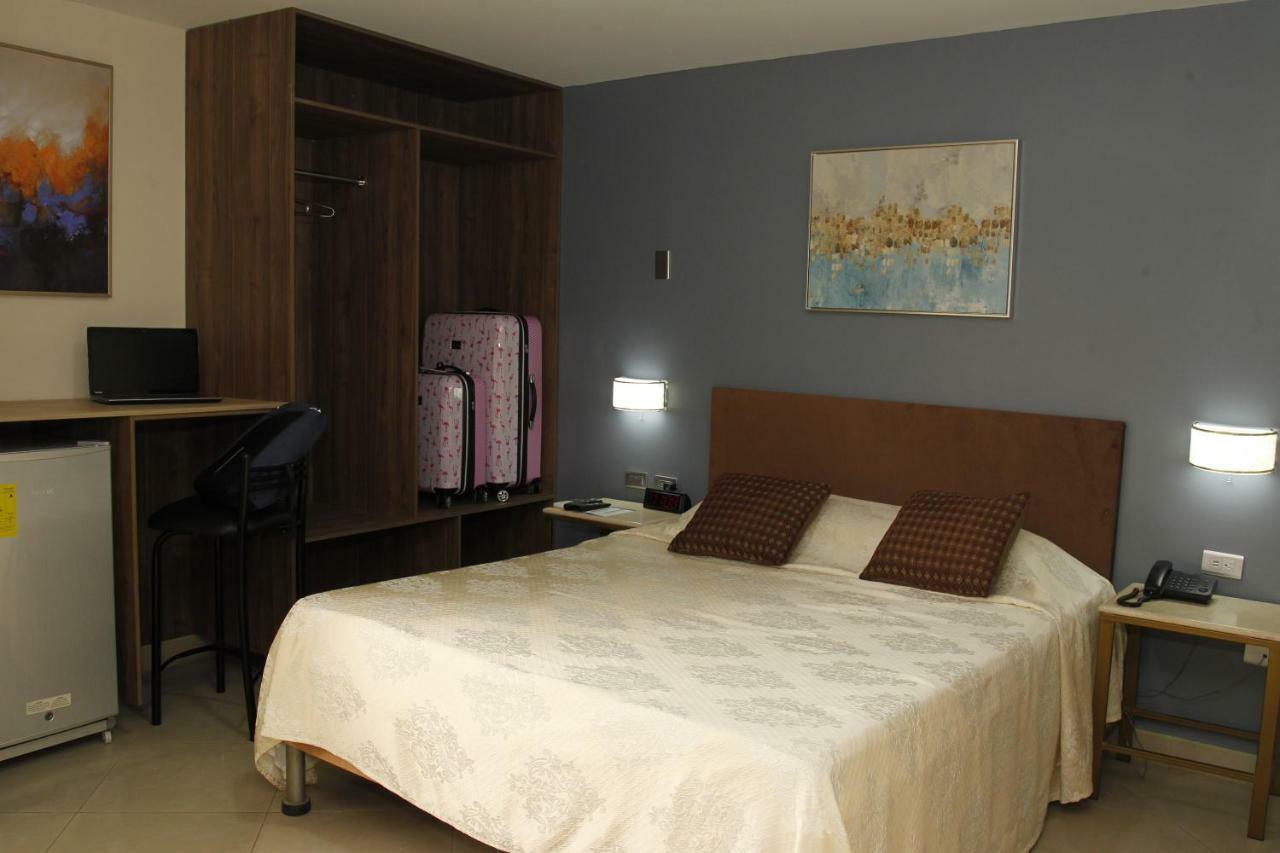 Hotel Varadero Internacional Guayaquil Exterior photo