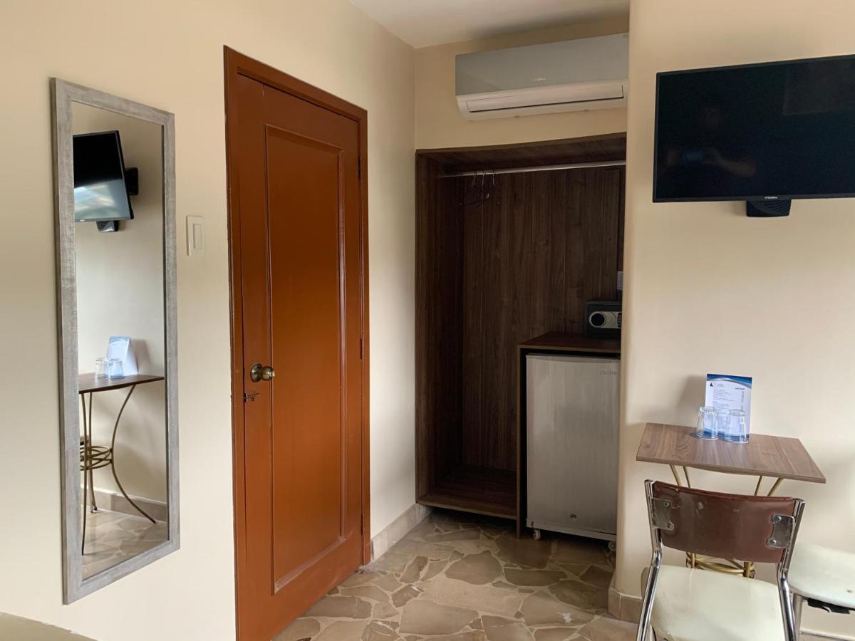 Hotel Varadero Internacional Guayaquil Exterior photo